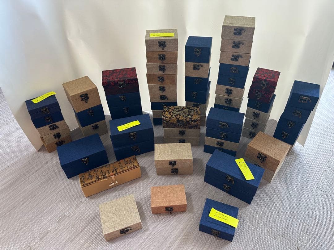 印箱　サイズいろいろ　68点　訳あり品 楽天市場】【 サプライ 】【 シヤチハタ 】 印箱 小型（科目印約48本