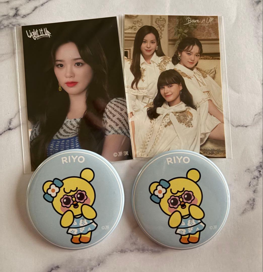 NiziU リオちゃん ラントレ 缶バッジ - メルカリ