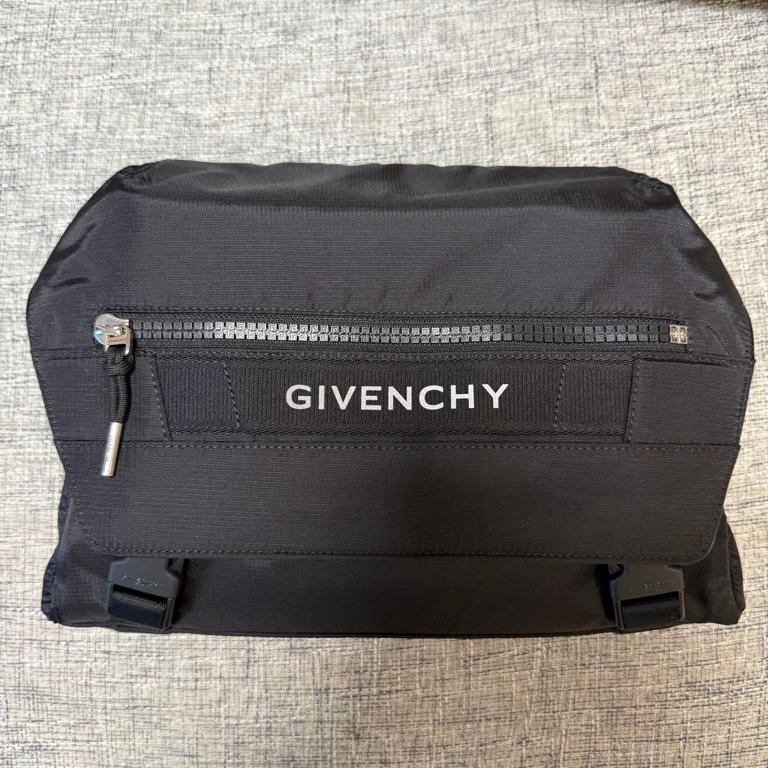 GIVENCHY Gトレック メッセンジャーバッグ 楽天市場】新品同様 ジバンシィ GIVENCHY Gトレック メッセンジャー