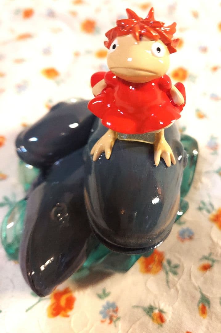 希少品 スタジオジブリ 崖の上のポニョ ポニョがくる イメージトレイ