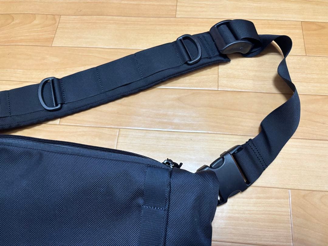 Columbia ソルジャー アベニュー メッセンジャー バッグ ブラック