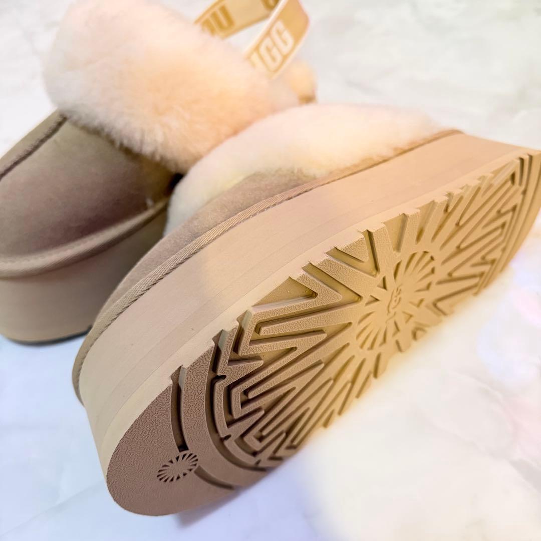 UGG FUNKETTE MUSTARD SEED ファンケット ベージュ - メルカリ