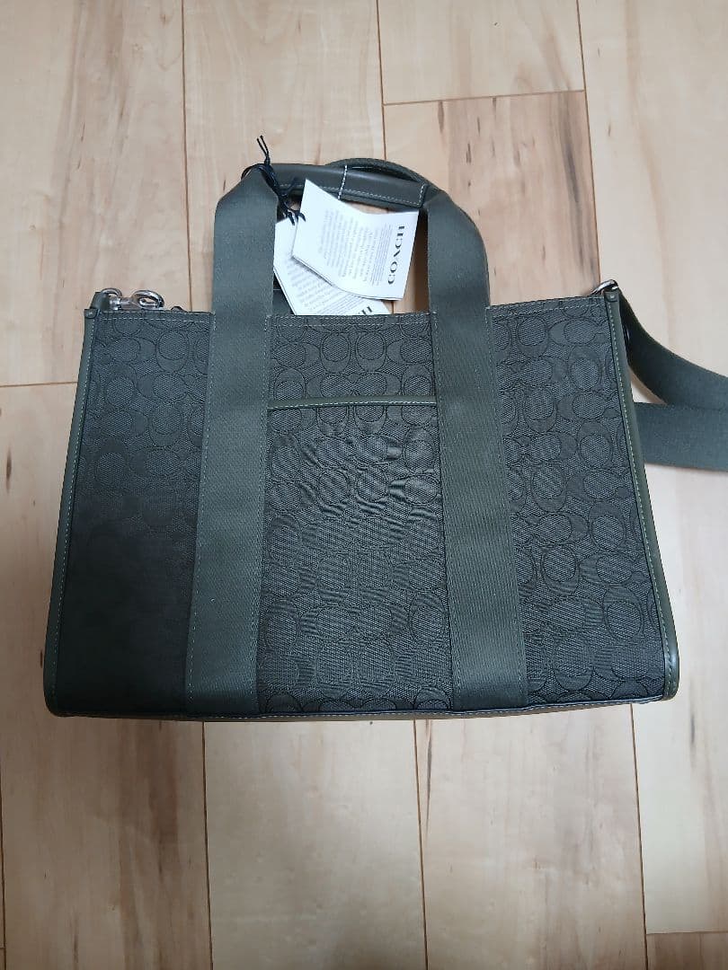 新品未使用　COACH　ダークグリーン トートバッグ キャンバス