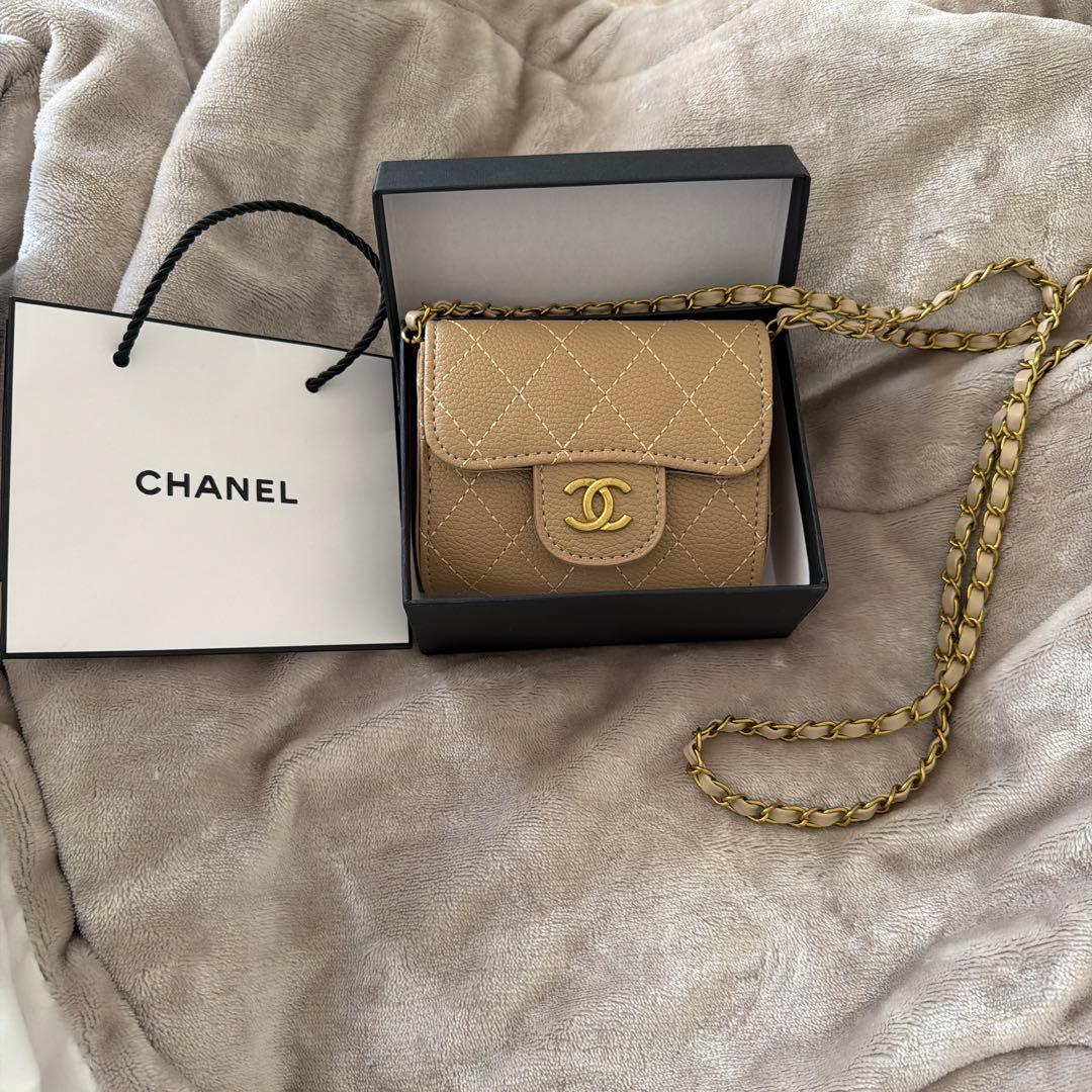 新品未使用 ノベルティーCHANEL ベージュ キルティング ショルダー