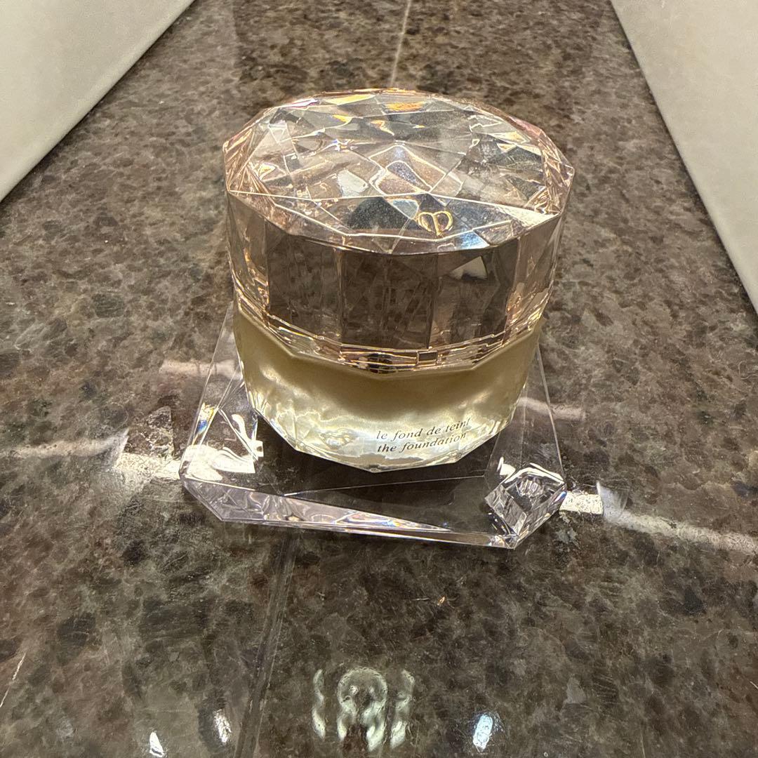 クレドポーボーテ　ルフォンドゥタン　オークル10