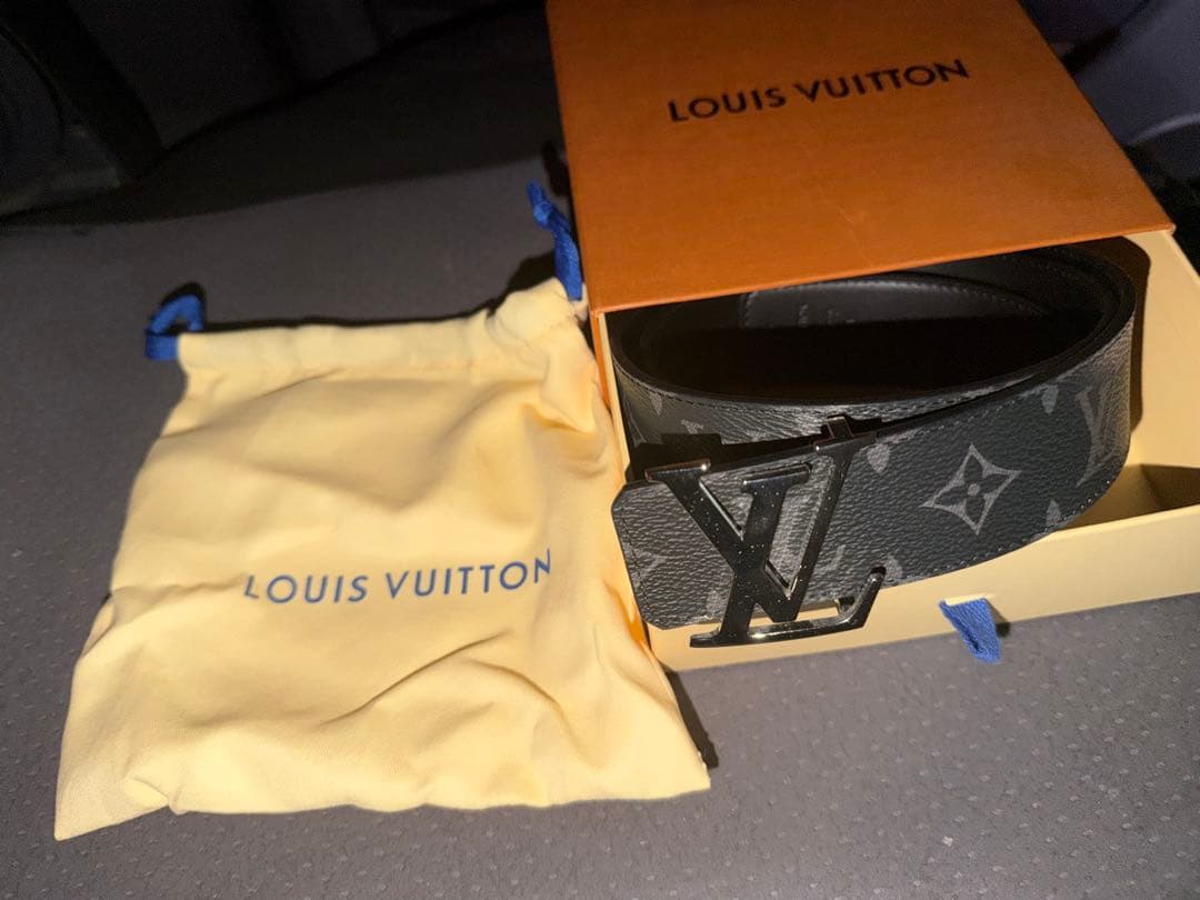 LOUIS VUITTON レザーベルト ブラック