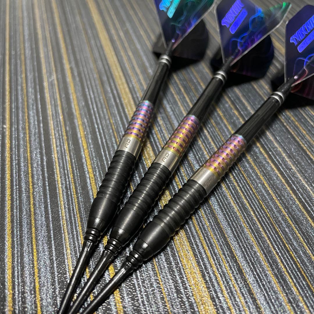 大人気バレル ピーターライト スネークバイト コラ 20g バレル重量 18g バレル【レッドドラゴン】スネークバイト ピーター・ライトモデル