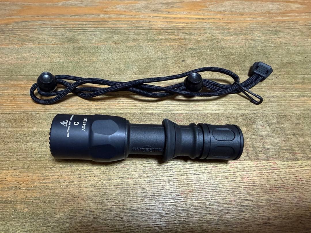 SUREFIRE G2ZX コンバットライト LED 600ルーメン