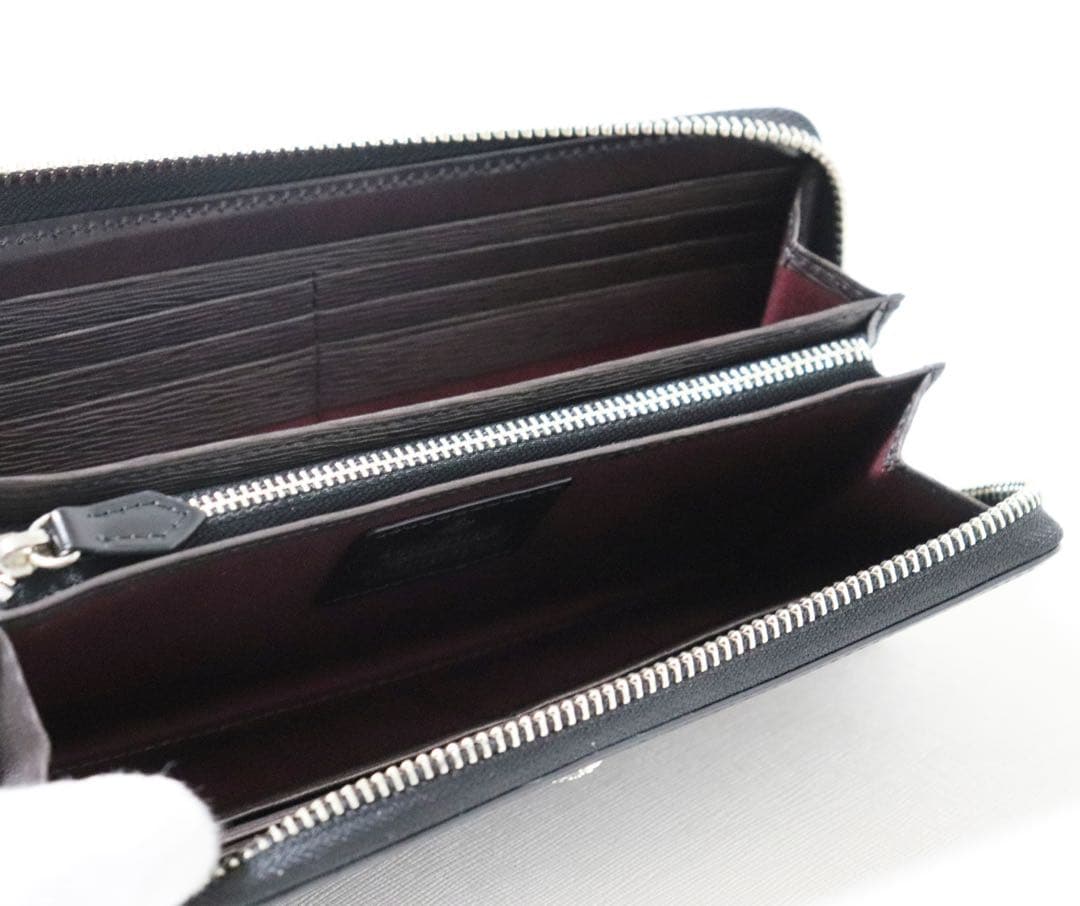 《ヴィヴィアンウエストウッド》箱付新品 レザー ラウンドファスナー式長財布