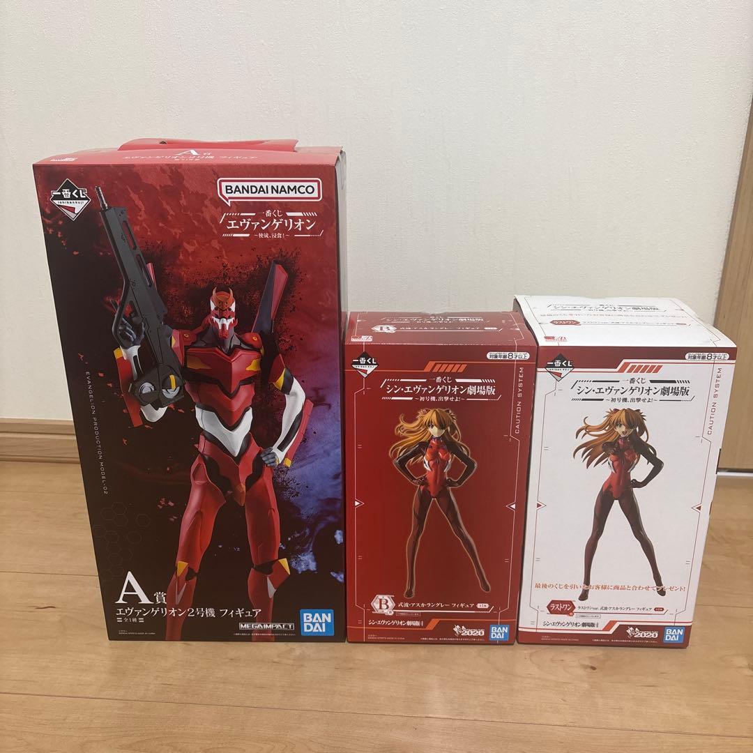 エヴァンゲリオン 2号機 と アスカ のフィギュア