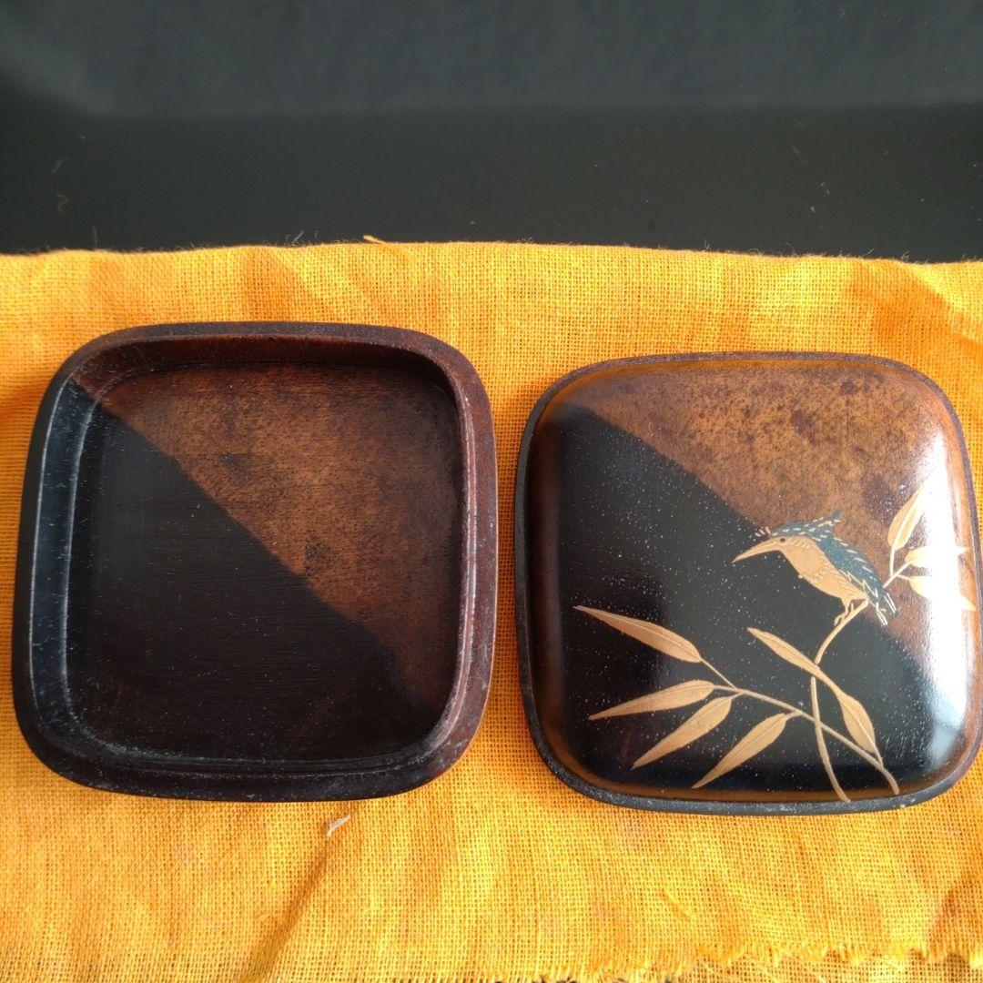香合 黒柿四方 翡翠蒔絵 峰春造 共箱 無傷 - メルカリ