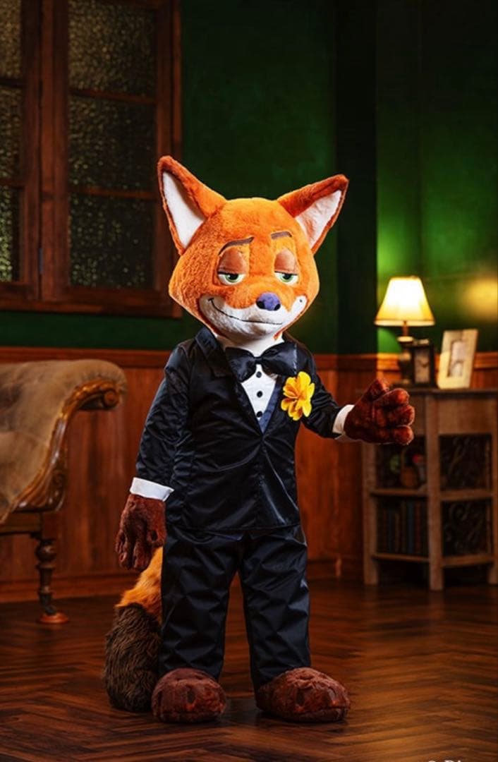 イトーヨーカドー限定 等身大ニック・ワイルド タキシード ぬいぐるみ