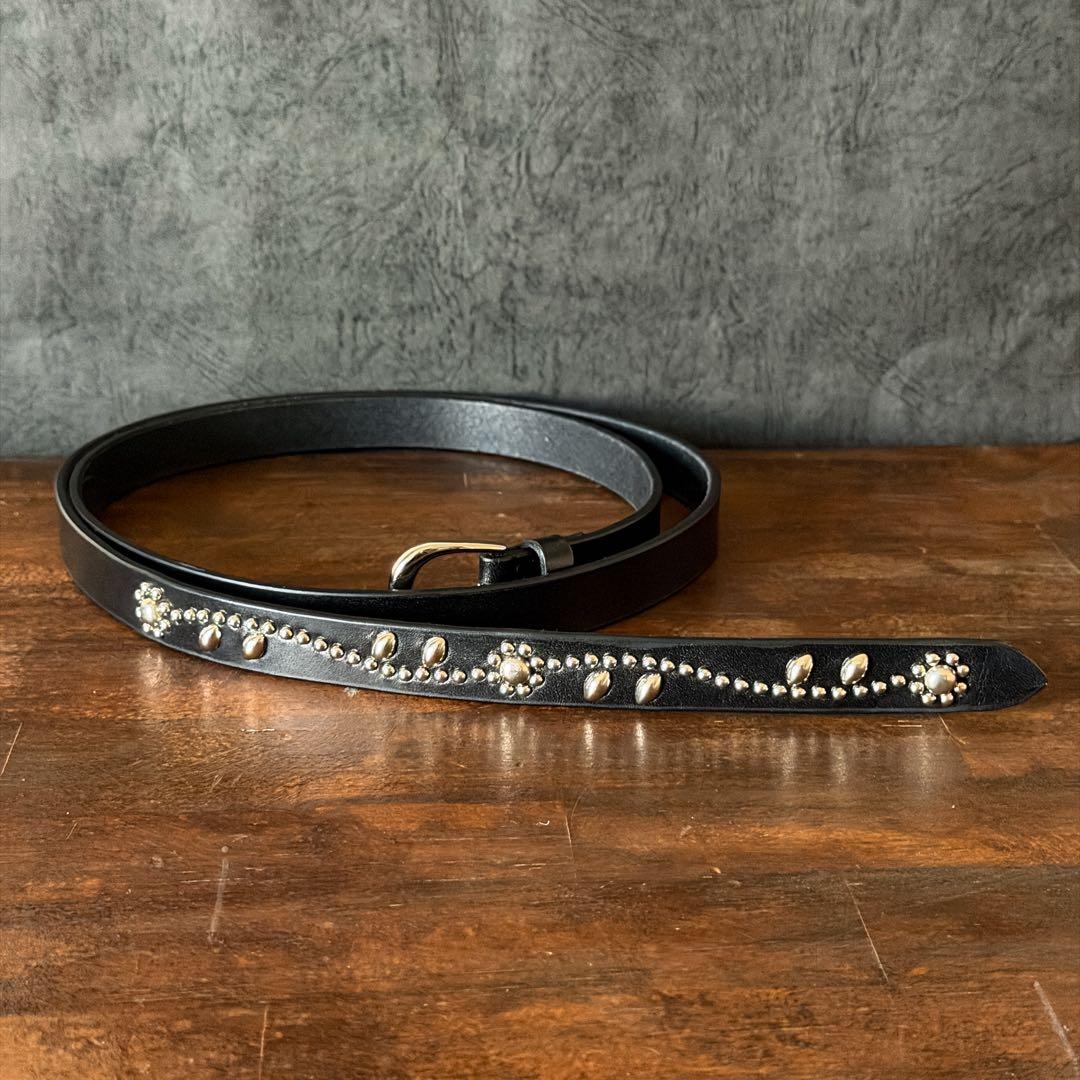 スタッズナローベルトエンドフラワーシルバー18mm32inch130cm