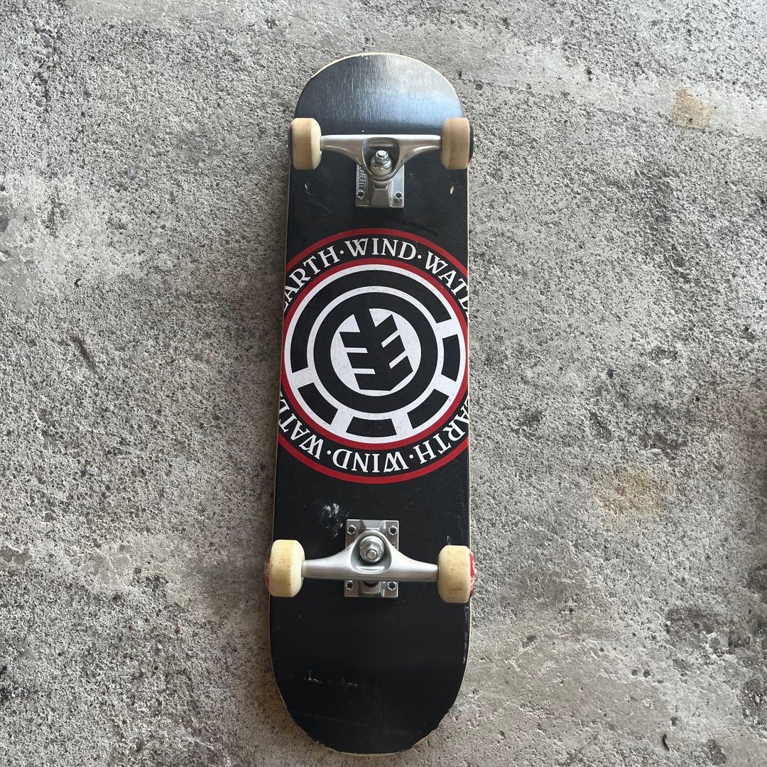 美品Element スケートボード8インチ