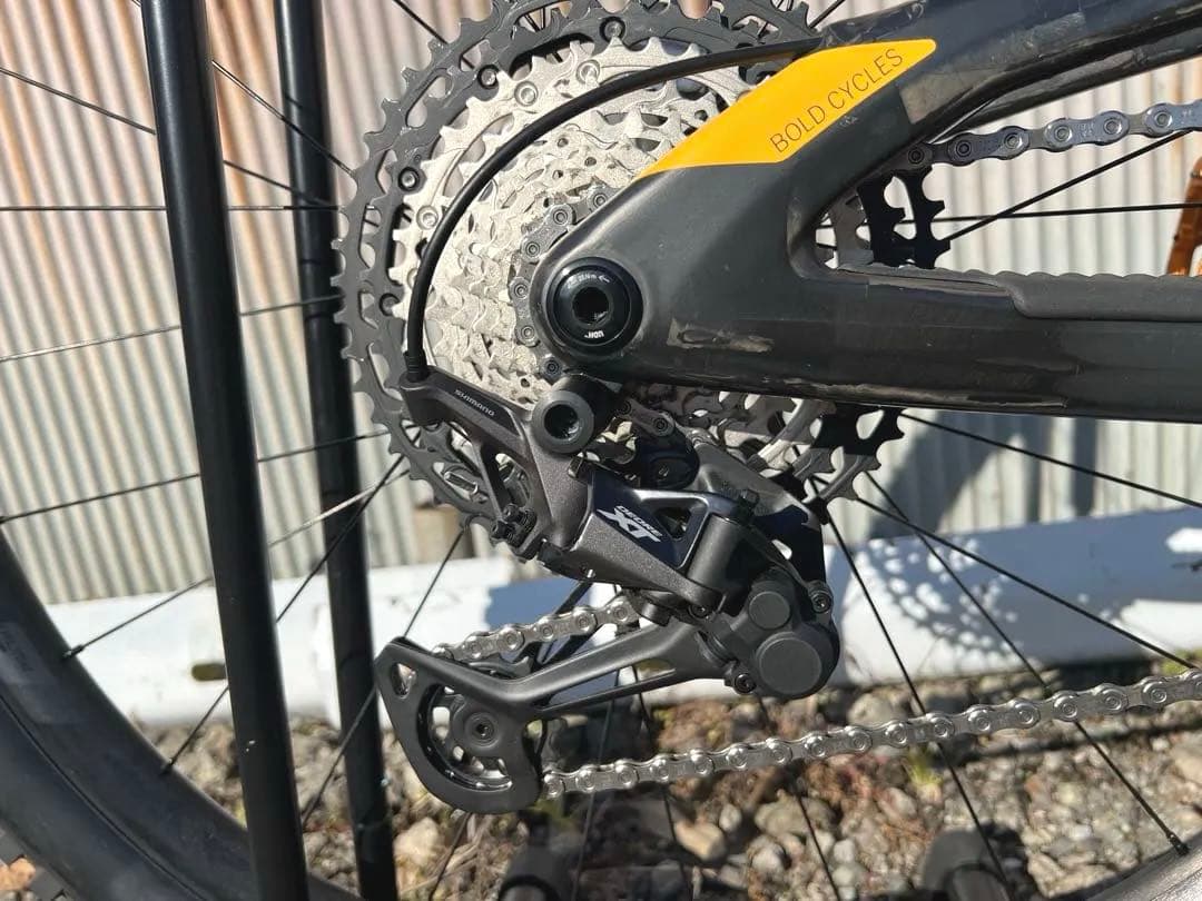 BOLD LINKIN 150 PRO Mサイズ フルサス 東京手渡し - メルカリ