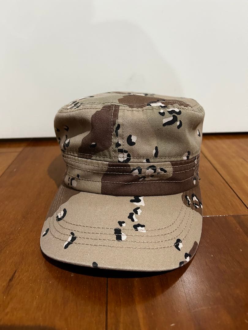 個人装備 stussy HELVETICA LOGO CADET CAP