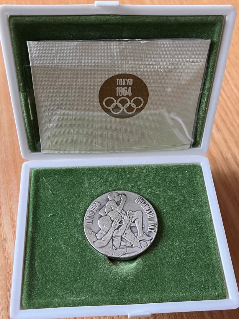 1964年東京オリンピック記念硬貨 1964年 東京オリンピック記念1,000円銀貨 富士と桜 PCGS MS67 132