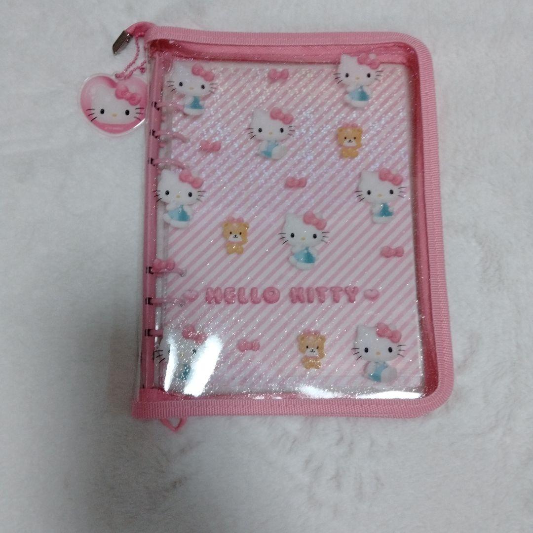 ハローキティ クリアバインダー クリアでぷっくり 3D サンリオ - メルカリ