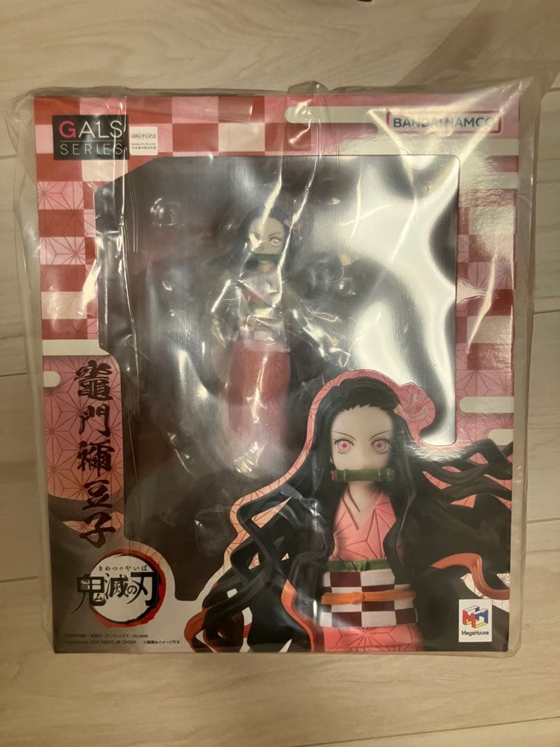 GALS SERIES カナヲ & しのぶ　&ねずこ3体セット　新品未開封品