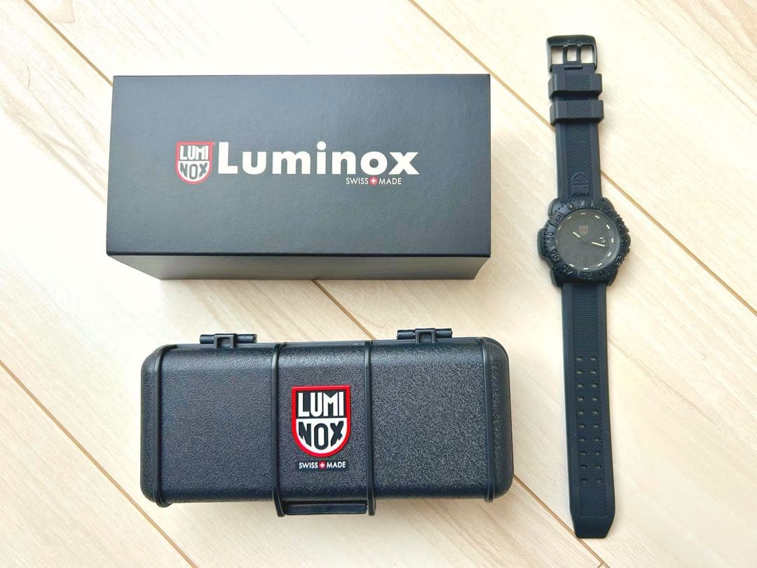 時計 Luminox 3051 Blackout NAVY SEAL COLORMARK 3050 SERIES Ref.3051 Blackout.L | Luminox