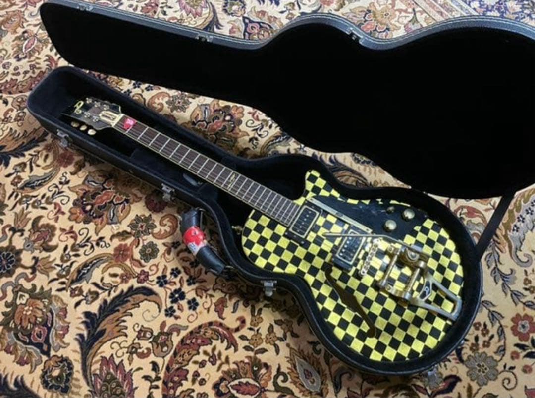 世界で55本のみ 椎名林檎　ギター　市松　Duesenberg