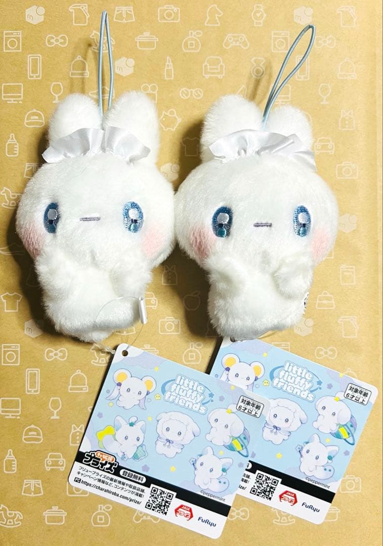 little fluffy friends 首かしげマスコット 2個セット - メルカリ