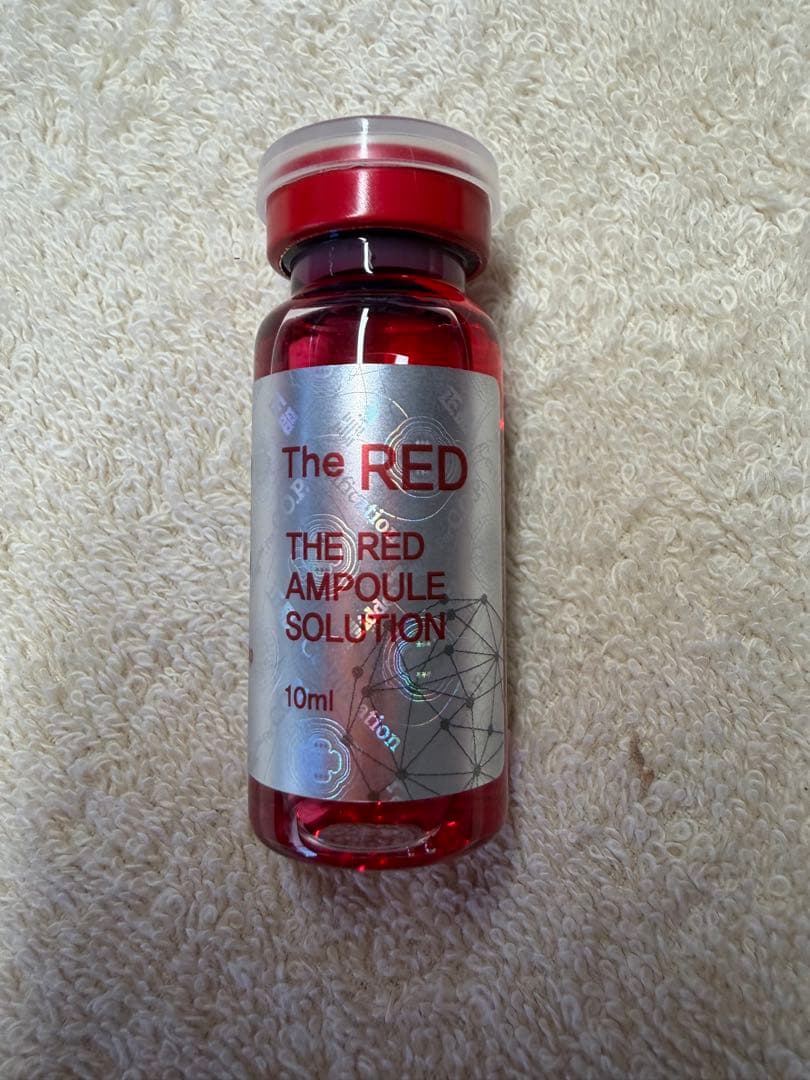 The RED AMPOULE SOLUTION 1本 サロンで脂肪溶解