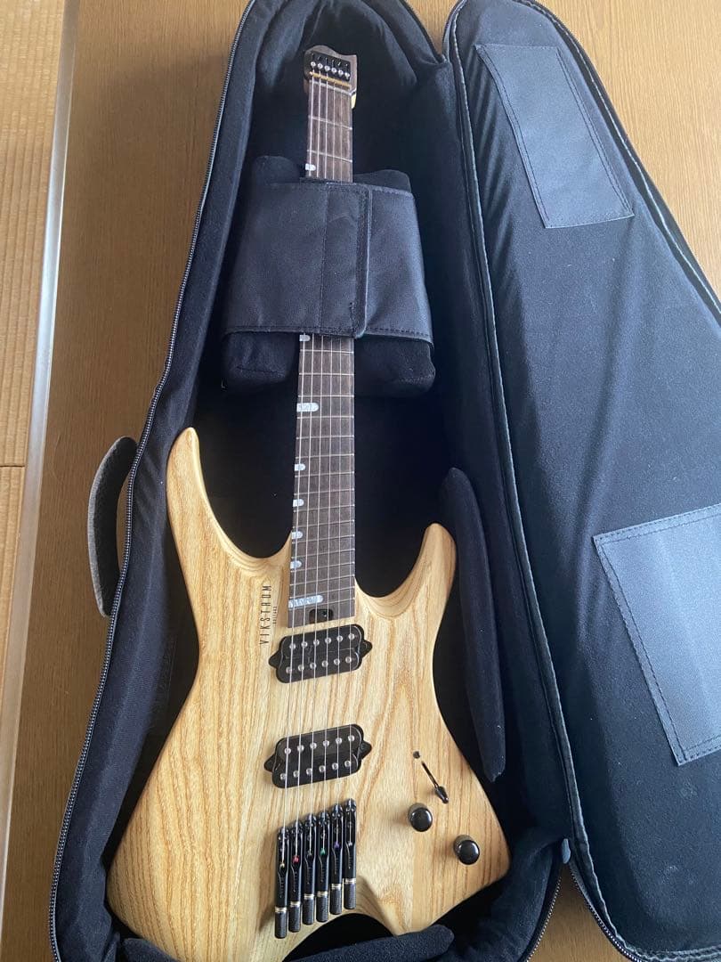 【値下げしました！】VIKSTROM ヘッドレスギター