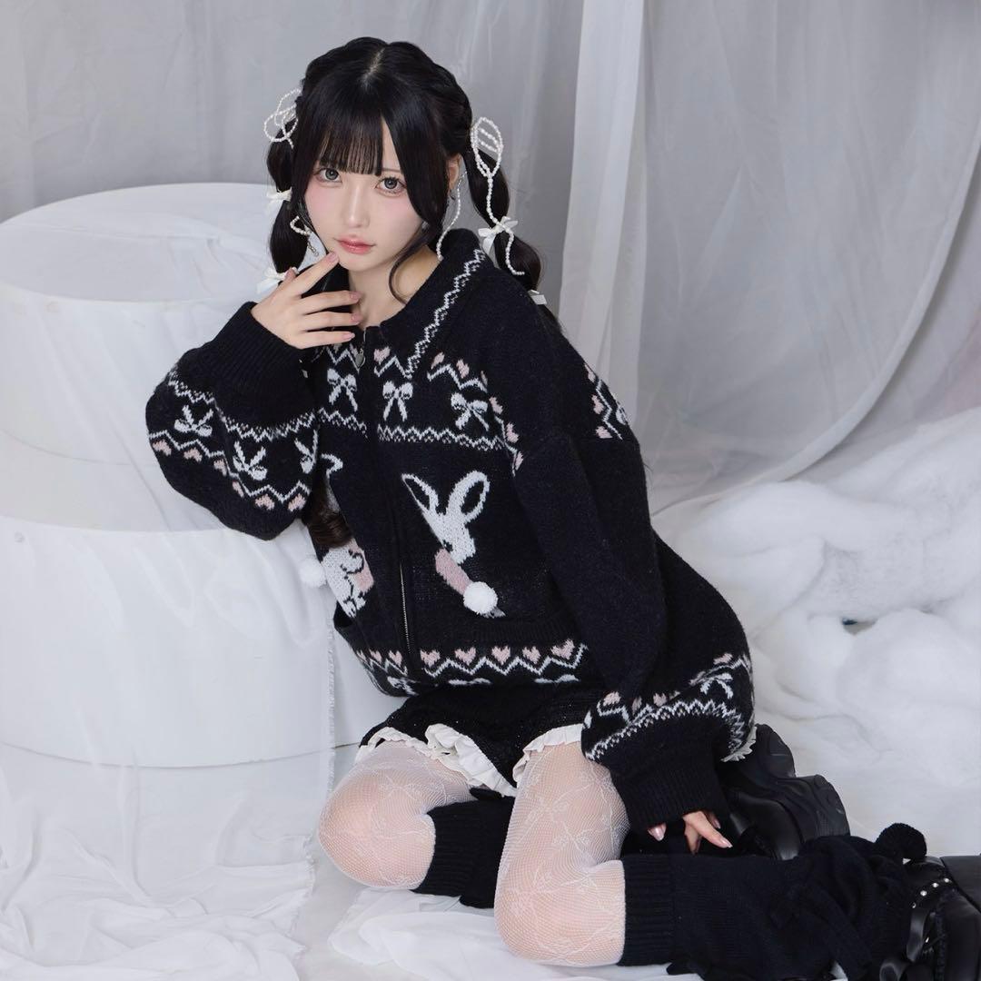 新品】ハニーシナモン フルジップうさぎカウチンニット ブラック