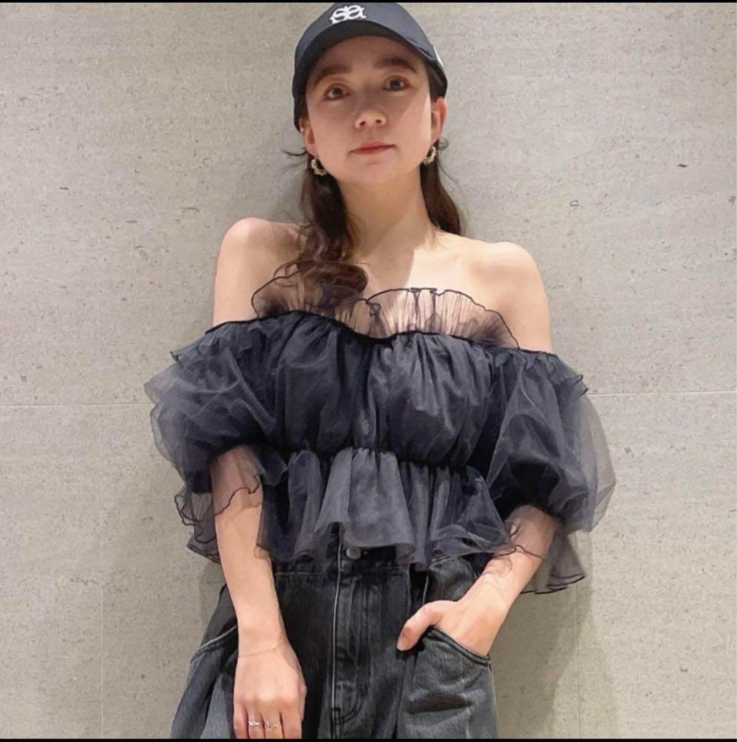 snidel ボリュームギャザーフリルオフショルブラウス SNIDEL（スナイデル）の「ボリュームギャザーフリルオフショルブラウス