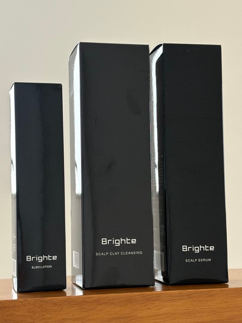 【新品】Brighte 化粧水・トリートメント・育毛剤・ブラシ4点セット
