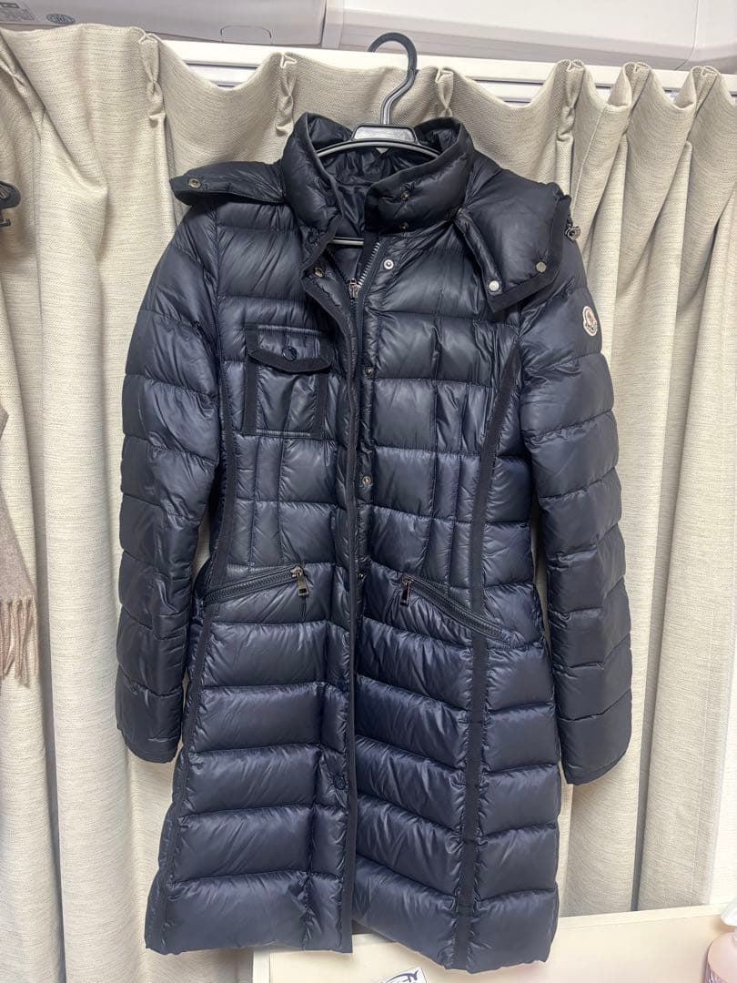 最終 美品 Moncler 2016/17AW Hermine 2色軽量ダウン パリ直営買付【MONCLER】Hirma 大ヒットHermineの後続モデル (MONCLER