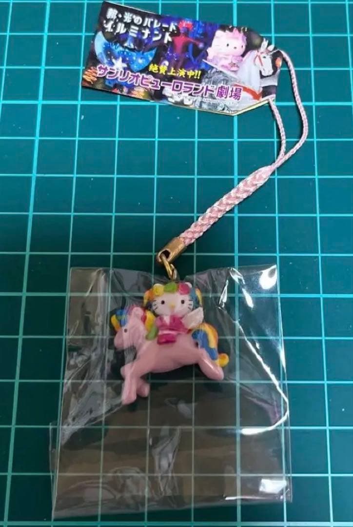 d*3様 非売品　サンリオピューロランド劇場 ハローキティ 根付け　くるみ割り人