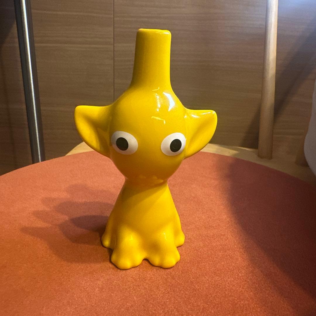 ピクミン 一輪挿し 黄 - メルカリ
