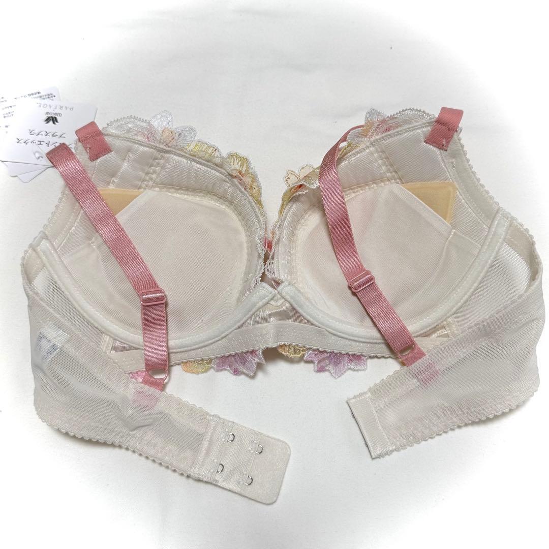 ワコール パルファージュ フロントエックスプラスブラ D70M - メルカリ