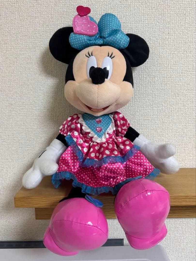 ミニーのファンダーランド 2024 ぬいぐるみ　ミニーマウス　ミニファン