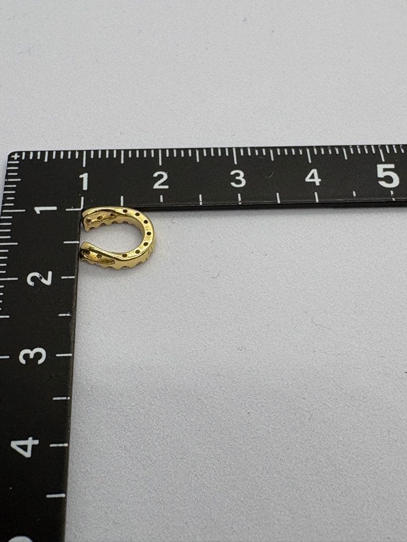 馬蹄 ネックレストップ k18 0.17ct刻印 - メルカリ