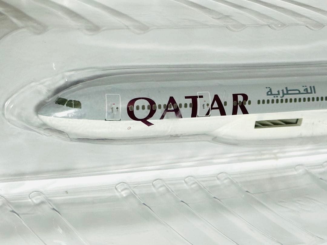 hogan 1/200 カタール航空 Airbus A330-200 - メルカリ