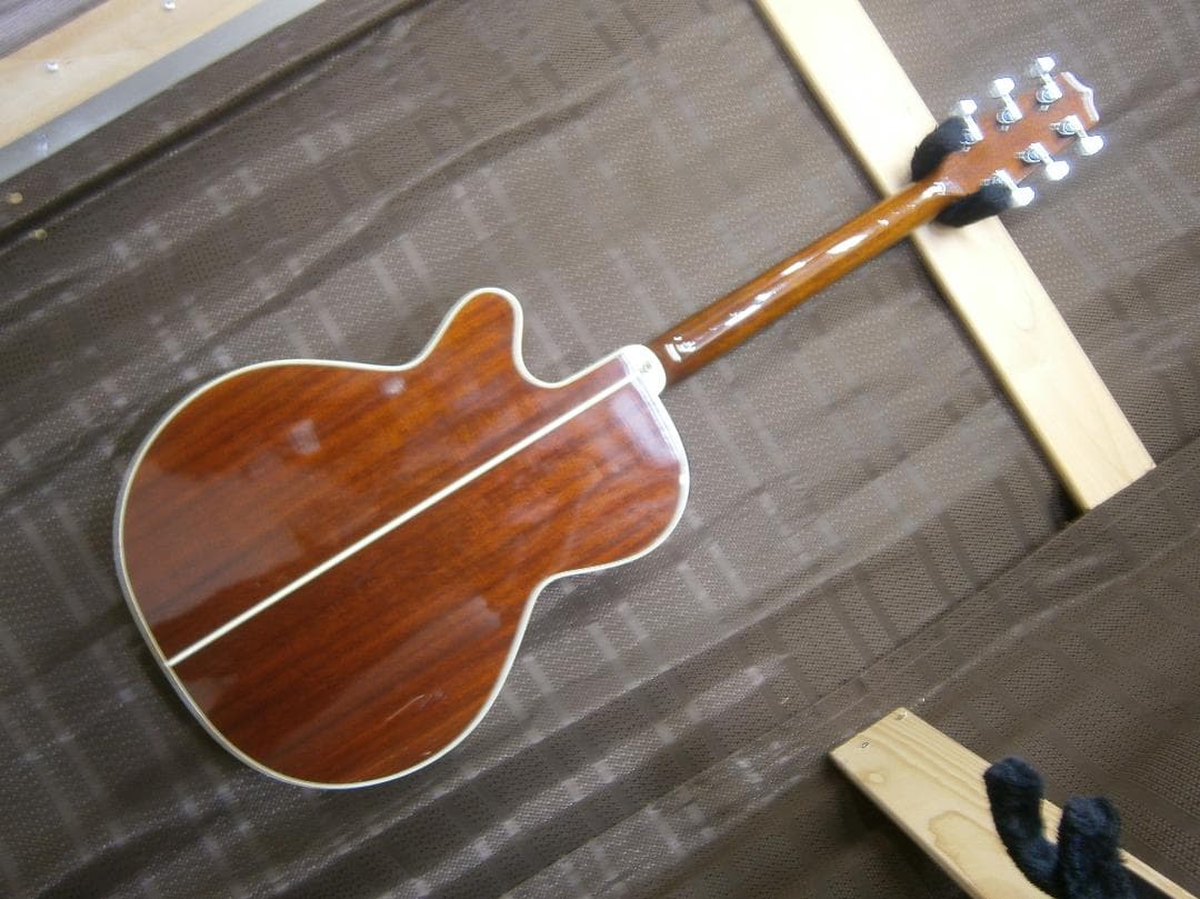 最終値下げ・タカミネ＜PT-508＞日本製・トップ単板・PU不良