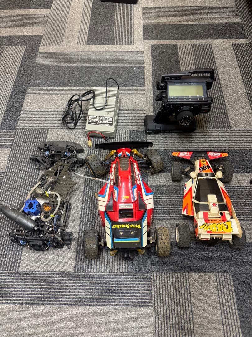 ラジコンカー 3台セット 充電器付き