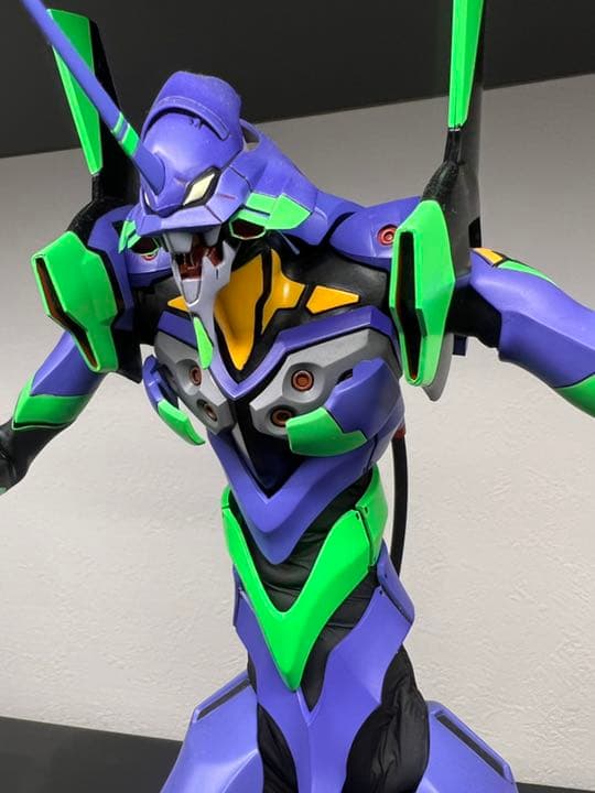 新世紀エヴァンゲリオン初号機　RAH   フィギュア Amazon.co.jp: RAH リアルアクションヒーローズ NEO エヴァンゲリオン