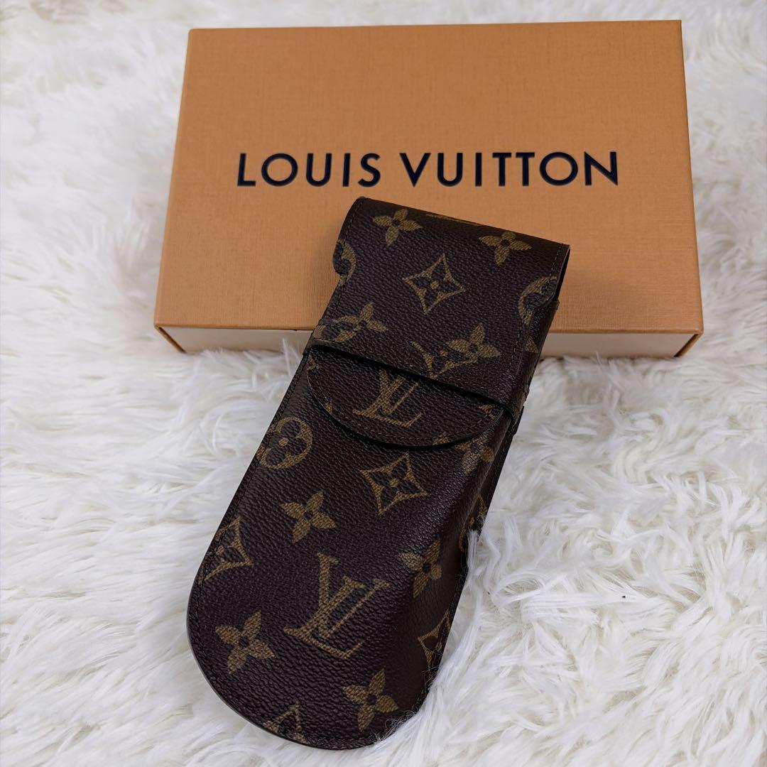 LOUIS VUITTON メガネケース ブラウン