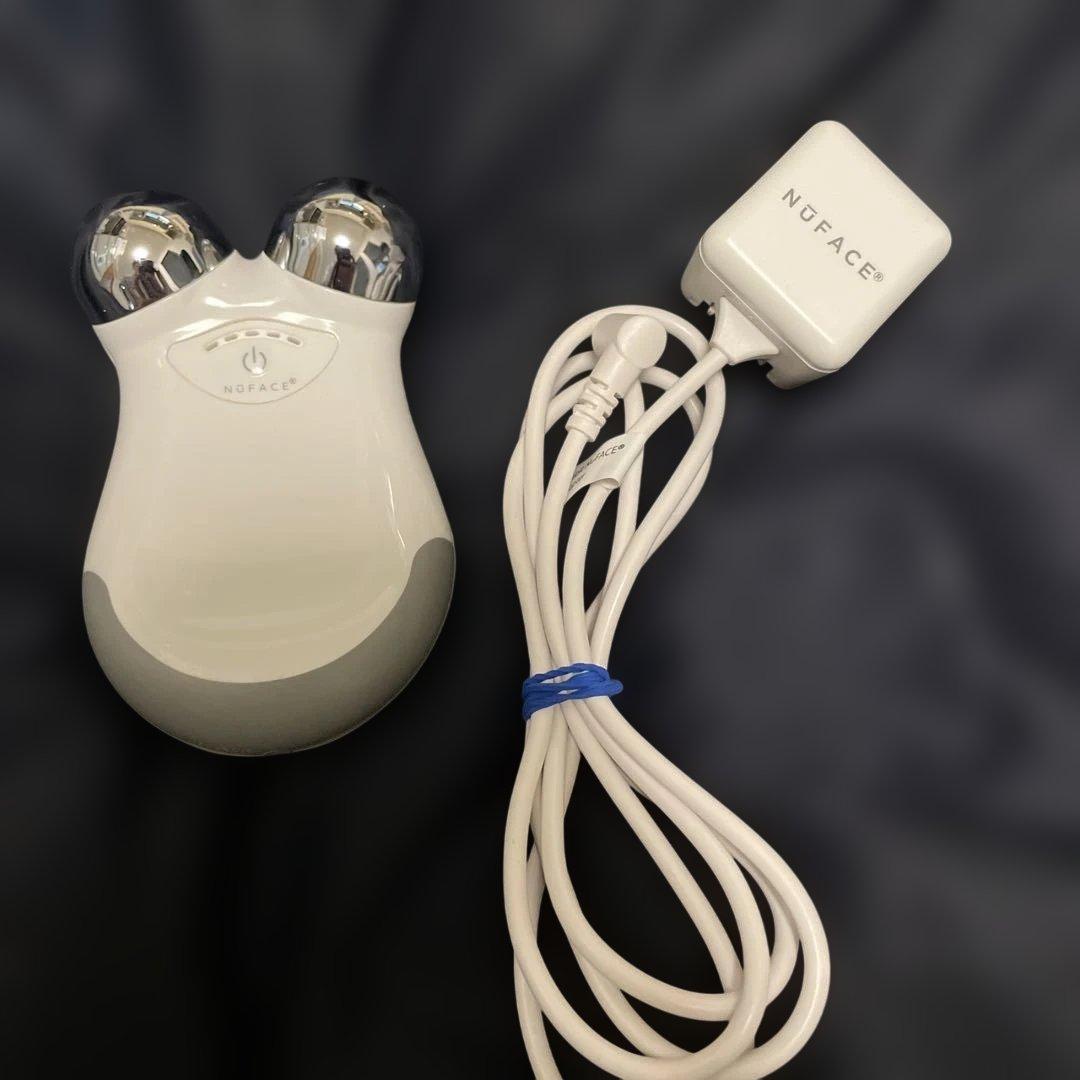 NuFACE mini美顔器 充電器付き Amazon.co.jp: NuFACE MINI+ スーパーチャージド スキンケア ルーチン