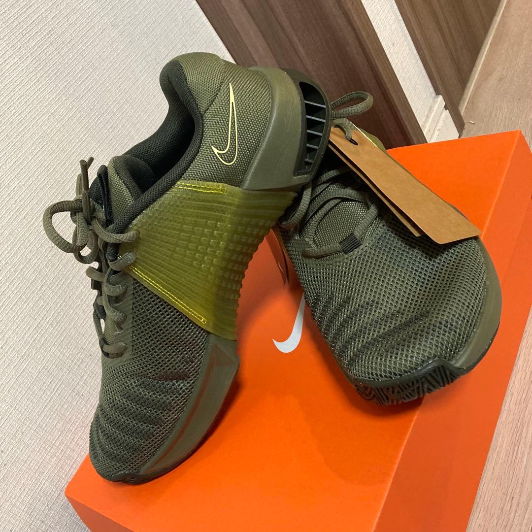 新品未使用！NIKE メトコン9 25.5