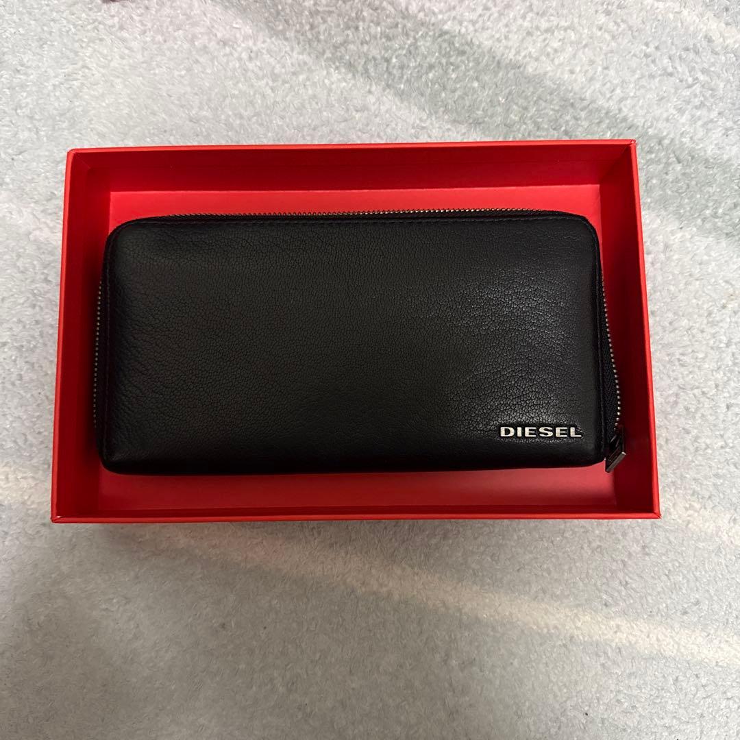 ち*た様 DIESEL ブラックレザー 長財布