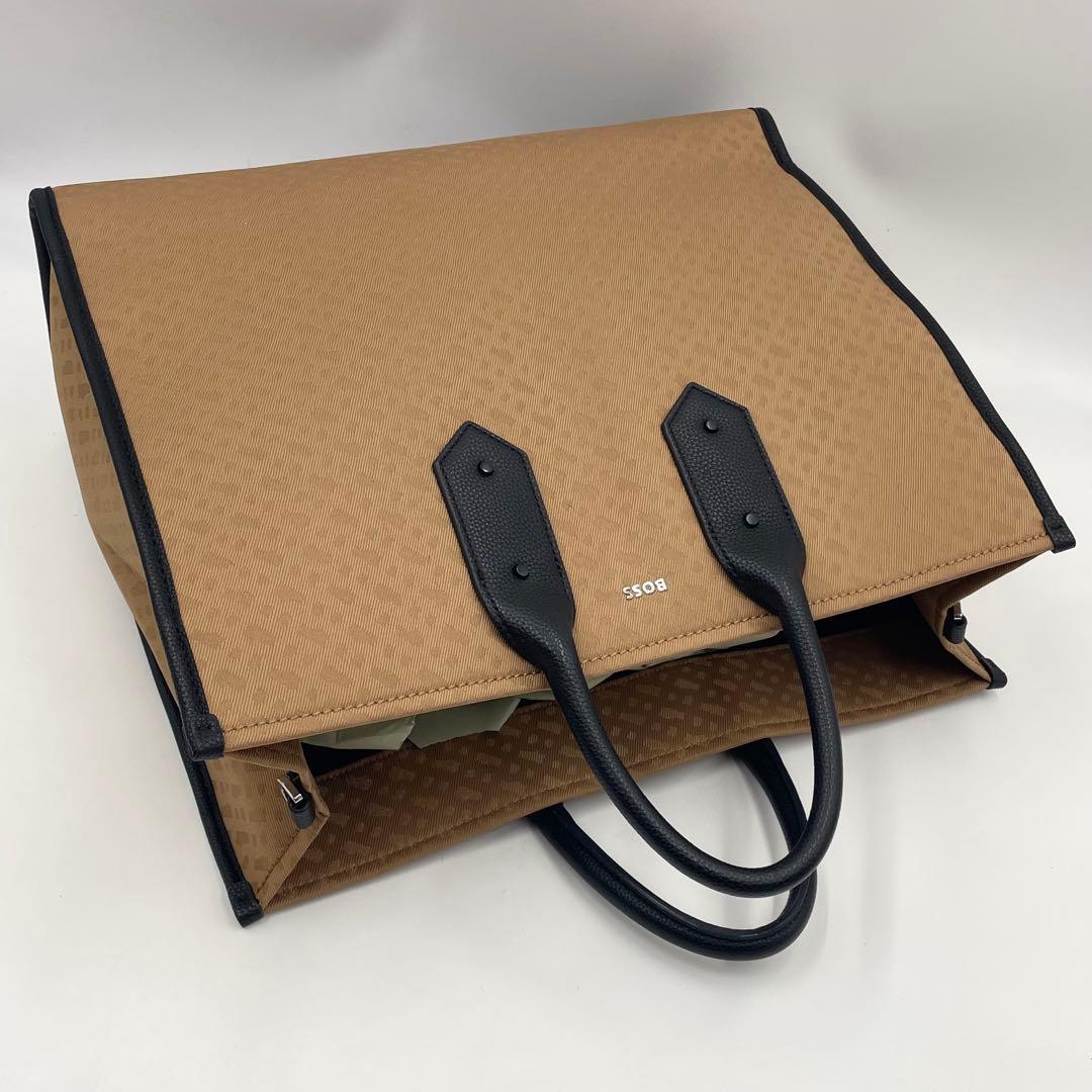 未使用級•現行】HUGO BOSS モノグラムツイル トートバッグ 2way - メルカリ