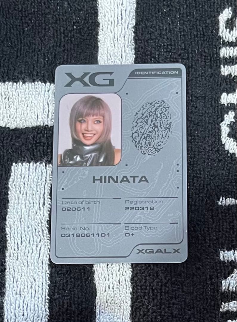 ヒナタ　IDカード 　XG　HINATA