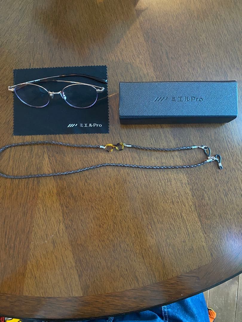 ミエルPro 老眼鏡