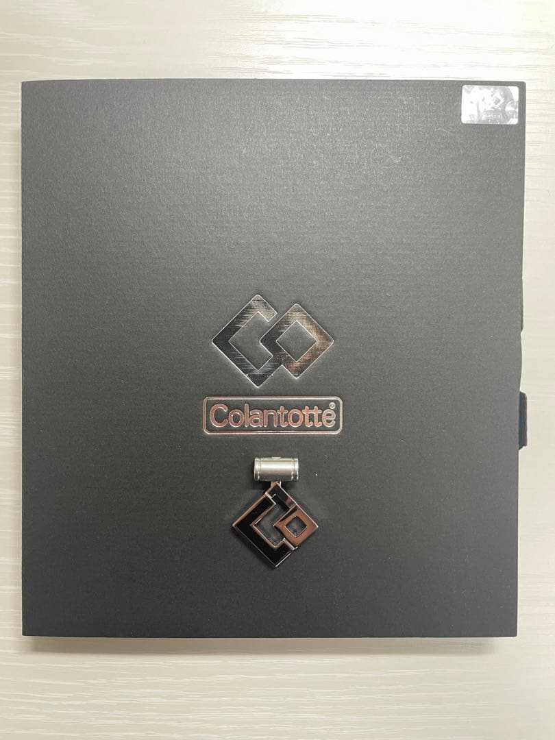 Catalonia(カタロニア) シルバーフェザーペンダントトップ