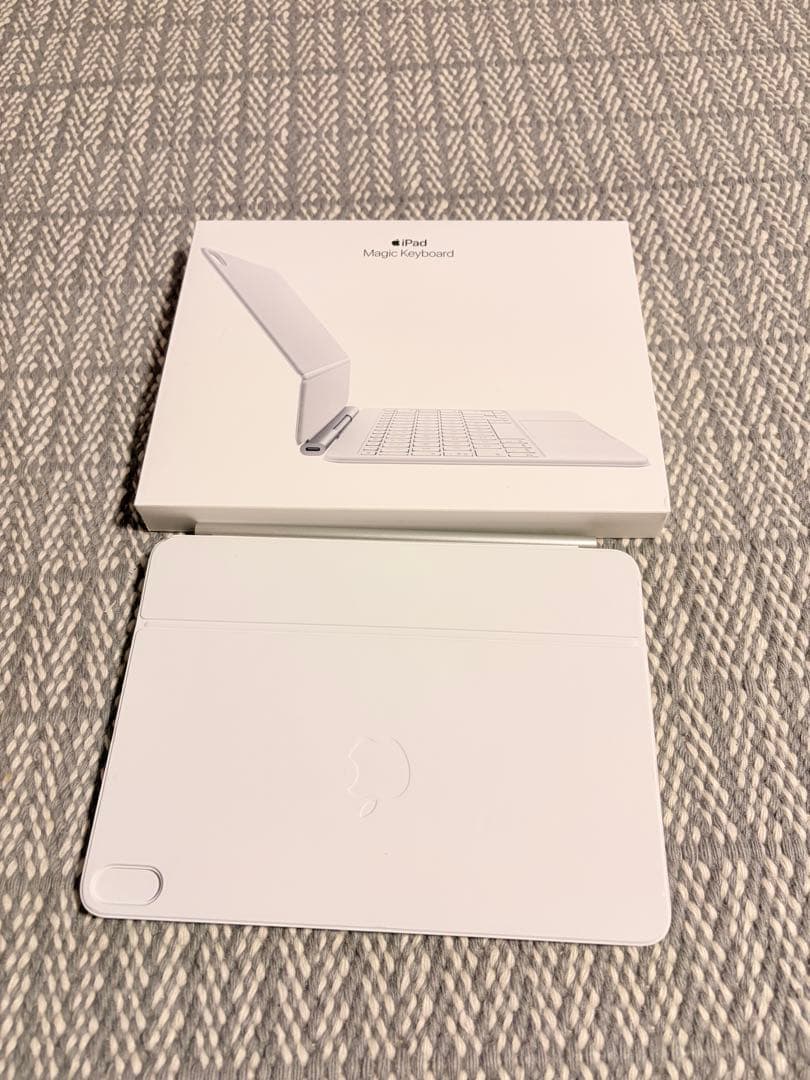 ゼ*ダ様 11インチiPad Air（M3）用 Magic Keyboard -